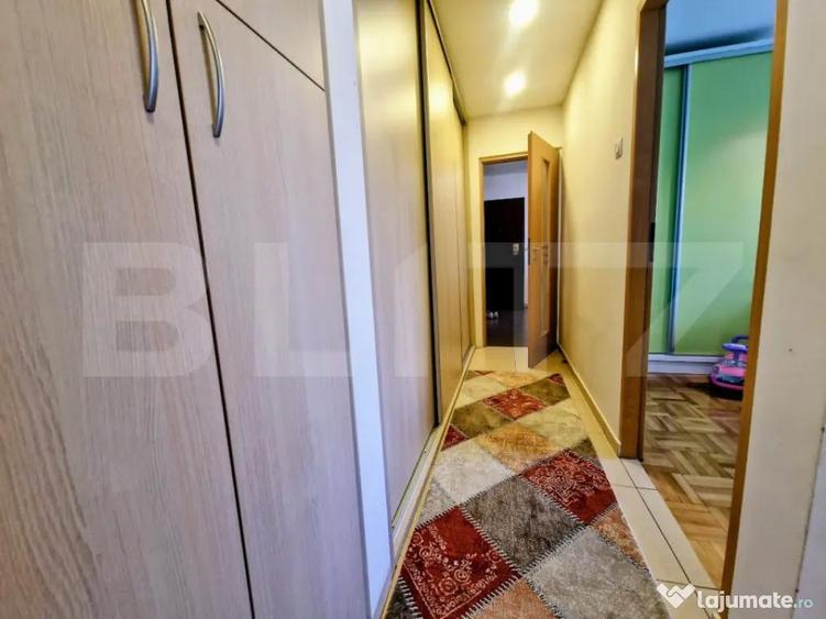 Apartament cu 3 camere decomandat în Central