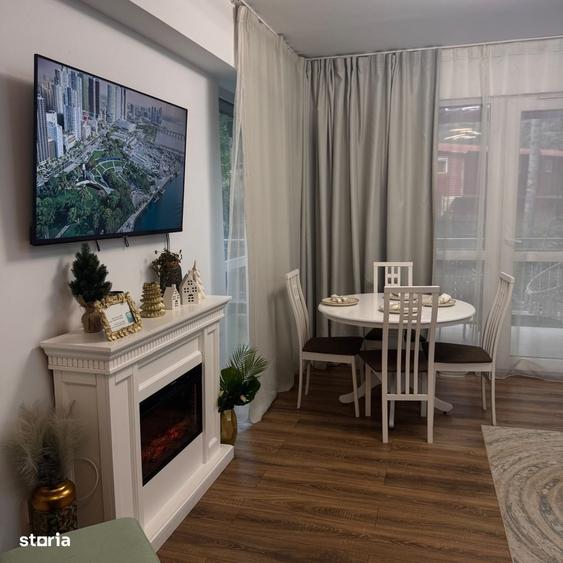 Apartament cu 2 camere în Castelul Peleș
