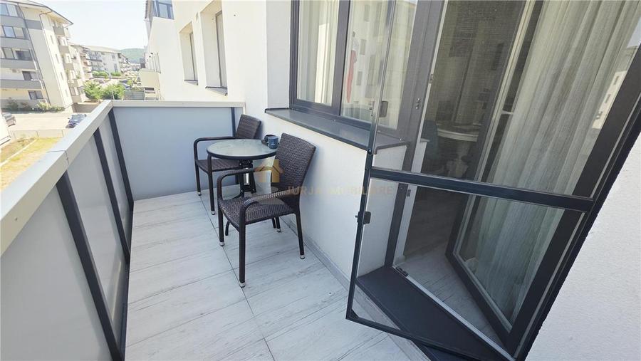 Apartament cu 2 camere decomandat, mobilat în Florești