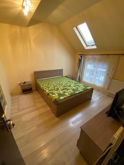 Apartament cu 3 camere decomandat, mobilat în Iris