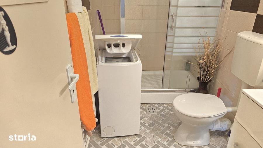 Apartament cu 4 camere în Decebal