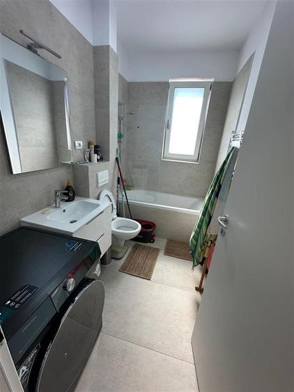 Apartament cu 2 camere decomandat în Dâmbovița