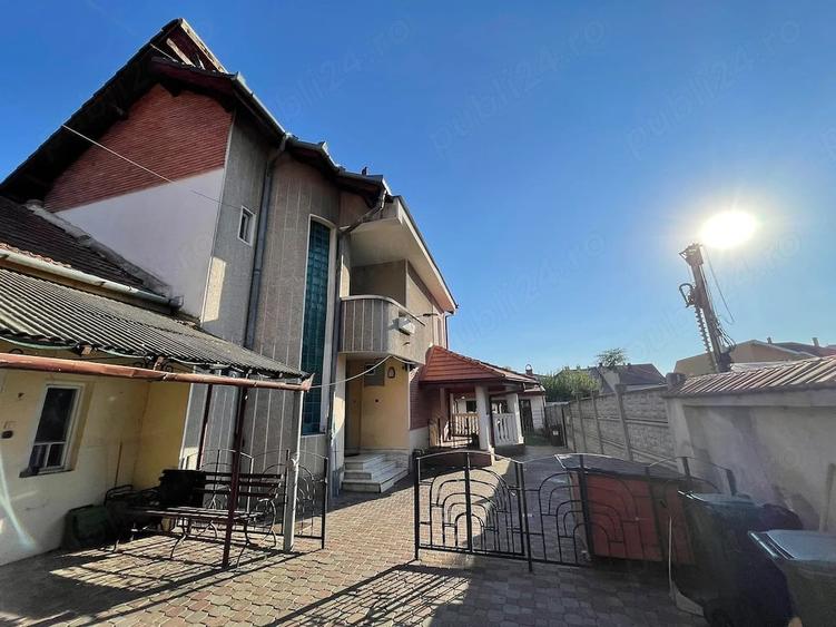 Casă cu Teren 525 Mp în Central