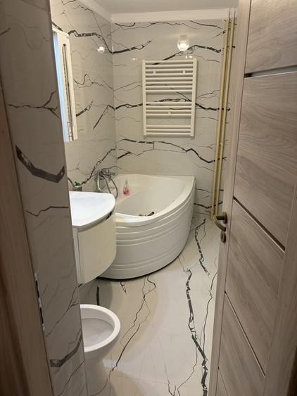 Garsonieră decomandată în Vitan