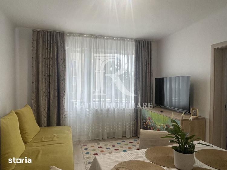 Apartament cu 3 camere în Orașul Nou