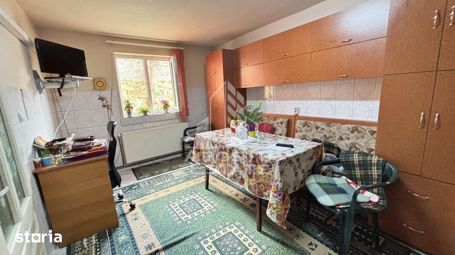 Casă cu 4 camere cu Teren 1348 Mp în Ghiroda