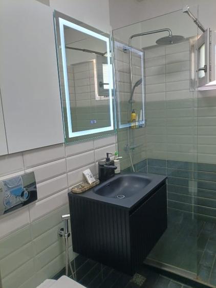Apartament cu 4 camere decomandat, mobilat în Răcădău