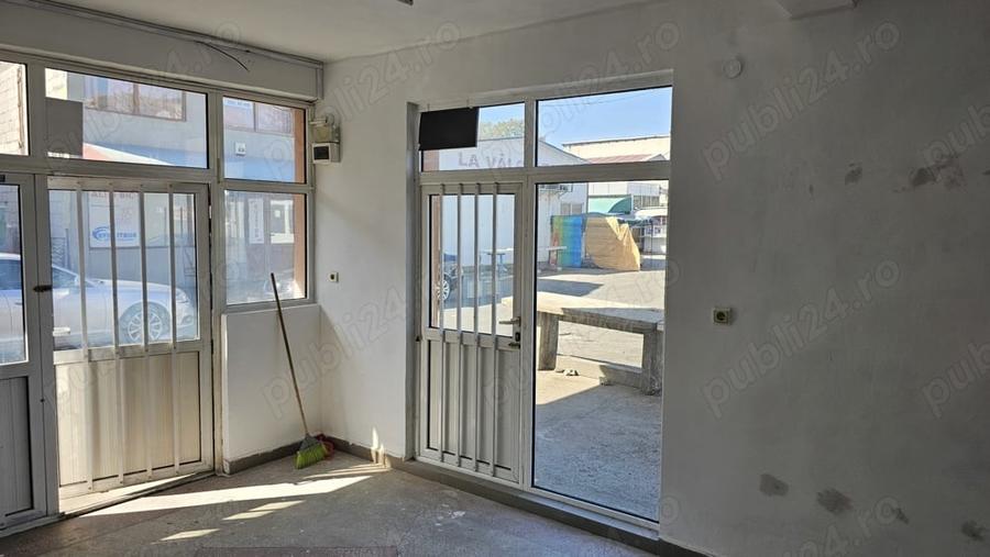 Spațiu comercial, de 50 mp, în Central