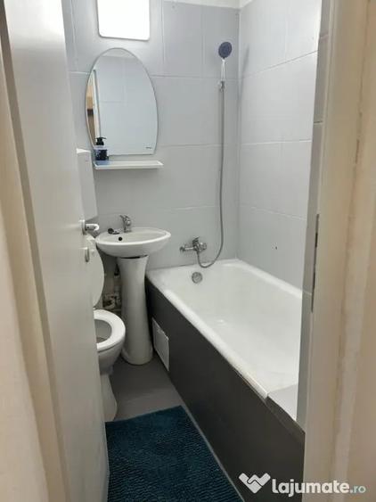 Garsonieră decomandată în Brâncoveanu