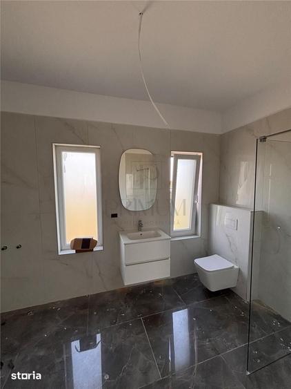 Casă cu 3 camere cu Teren 330 Mp în Central