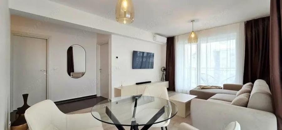 Apartament cu 2 camere semidecomandat, mobilat în Lipovei