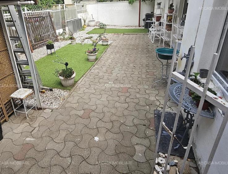 Casă cu 2 camere cu Teren 294 Mp în Lipovei