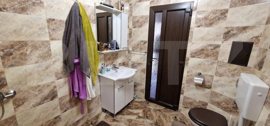 Casă individuală cu 5 camere cu Teren 450 Mp în Șard