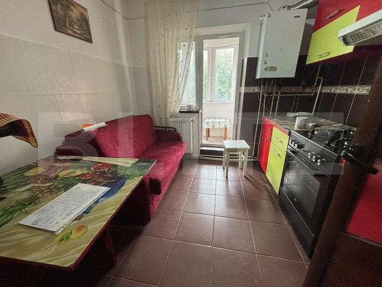 Apartament cu 2 camere decomandat în Filiași