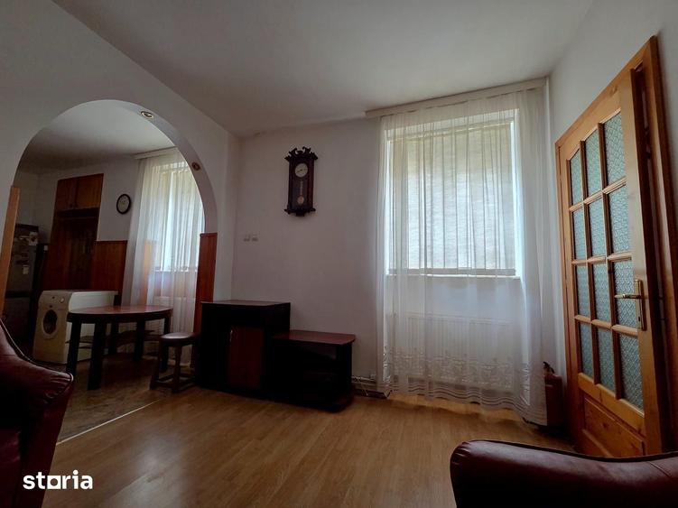 Casă cu 3 camere cu Teren 72.2 Mp în Tractorul
