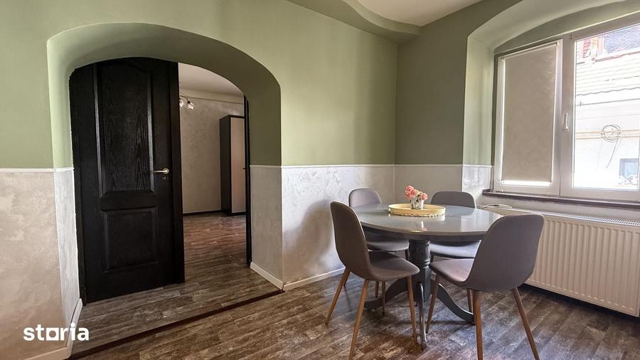 Apartament cu 3 camere în Ultracentral