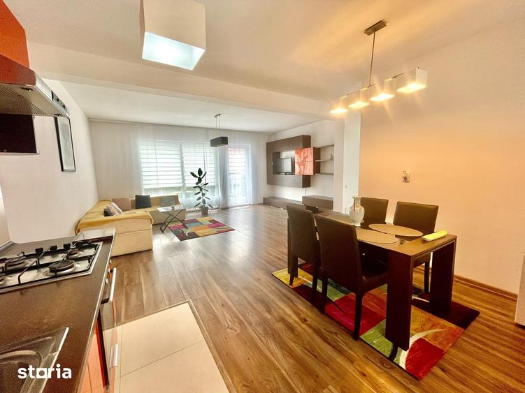 Casă cu 5 camere cu Teren 230 Mp în Iris