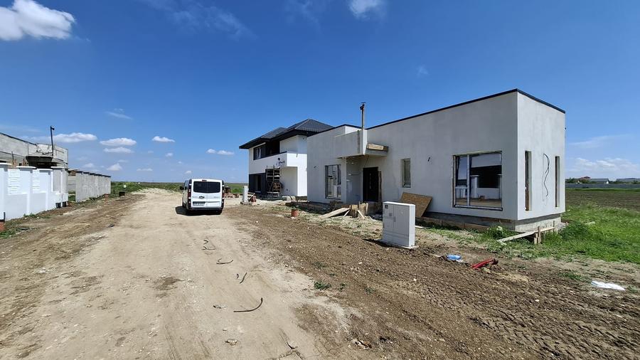 Teren Construcții intravilan de 500 mp, în Domnești