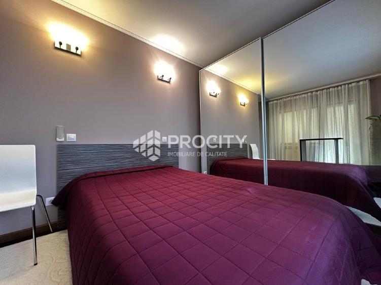 Duplex cu 5 camere cu Canalizare în Valea Lupului