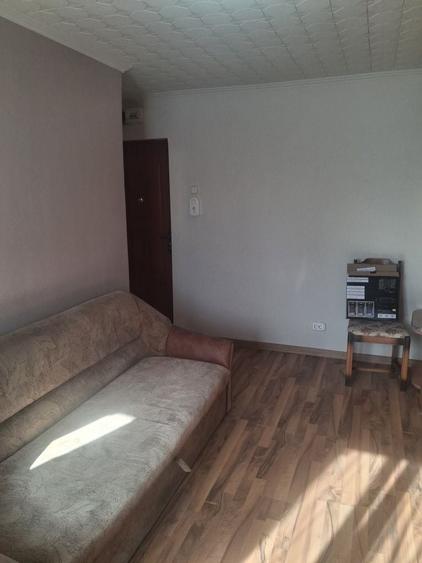 Garsonieră decomandată în Rogerius