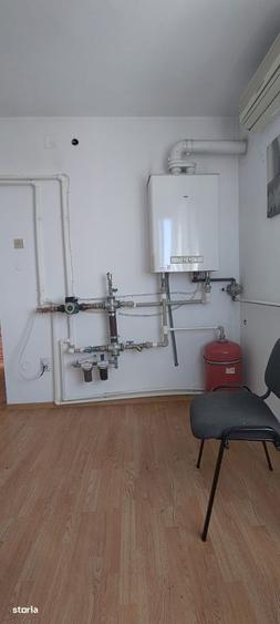 Spațiu comercial, de 319 mp, în Central