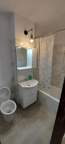 Garsonieră decomandată în Dărmănești