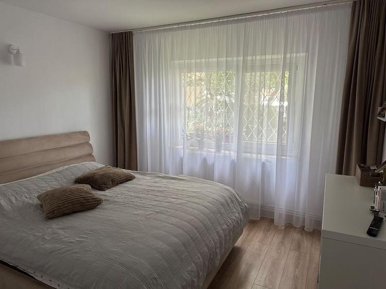Apartament cu 3 camere decomandat în Aleea Tudor Neculai