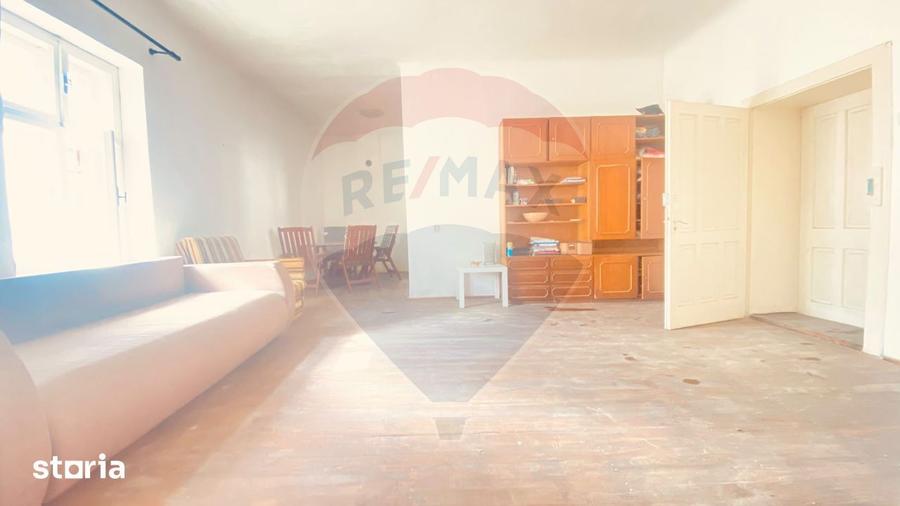 Casa de vanzare in comuna Tarnava pozi?ie centrala, teren generos - 4