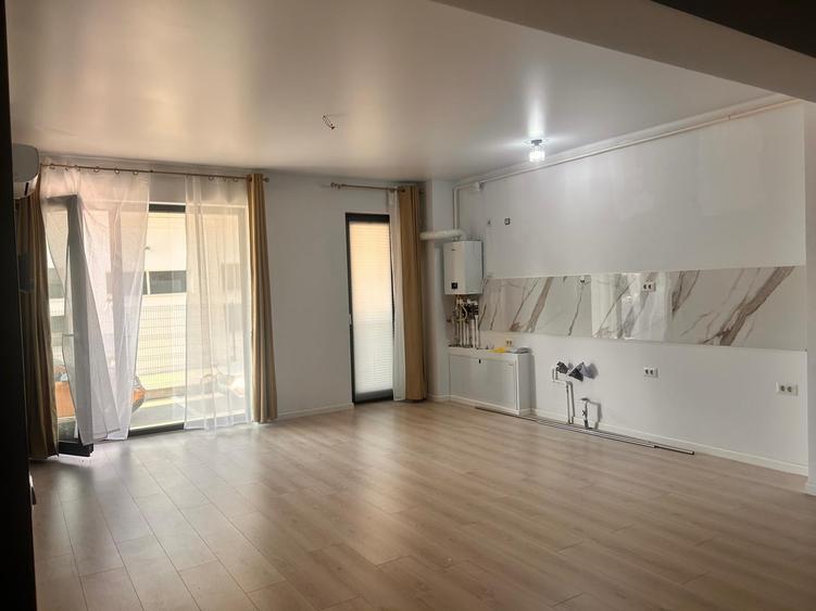 Apartament cu 3 camere decomandat în Bd. Coșbuc