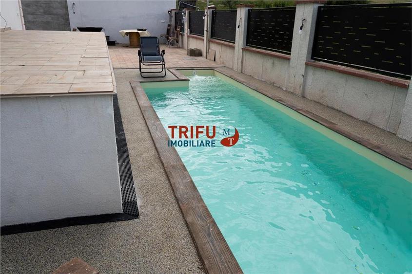 Casă individuală cu 4 camere cu Piscina în Ampoi 1