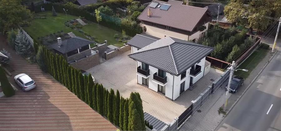 Casă individuală cu 7 camere cu Canalizare în Burdujeni