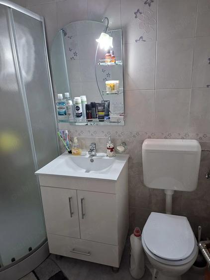 Garsonieră decomandată în Central