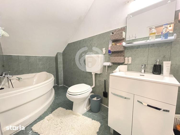 Apartament cu 3 camere în Terezian — fotografia 1