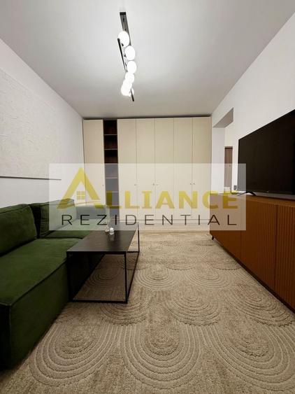 Apartament cu 3 camere decomandat, mobilat în Berceni