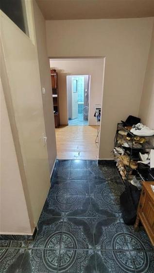 Apartament cu 3 camere decomandat în Decebal