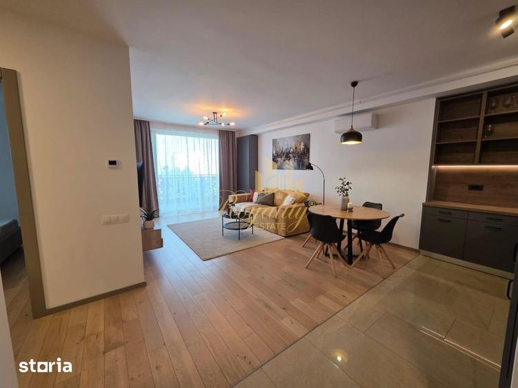 Apartament cu 3 camere, mobilat în Badea Cârțan