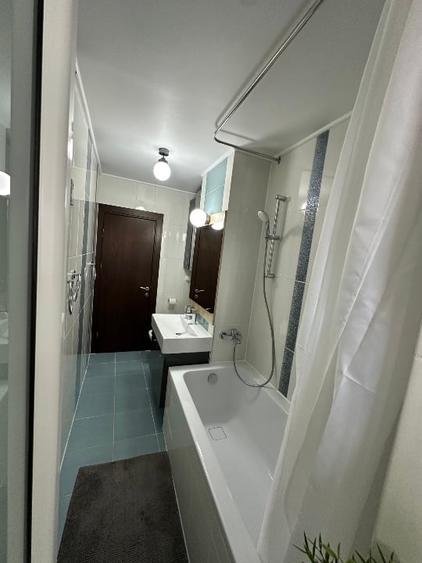Apartament cu 3 camere decomandat, mobilat în Unirii