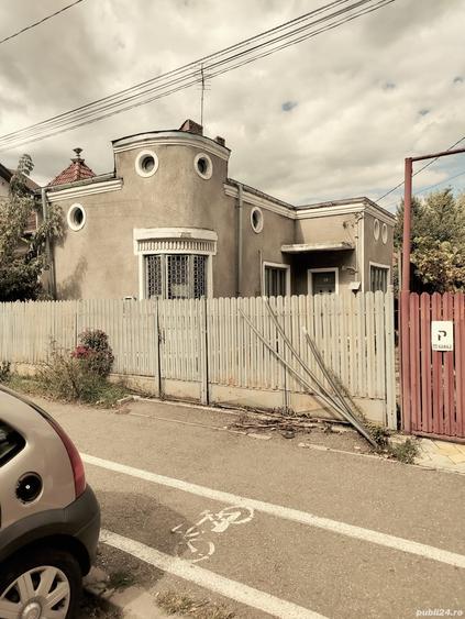 Casă cu 3 camere cu Teren 245 Mp în Central