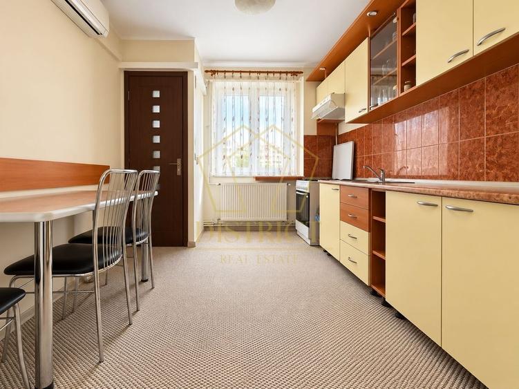 Apartament cu 3 camere semidecomandat, mobilat în Gheorghe Lazăr