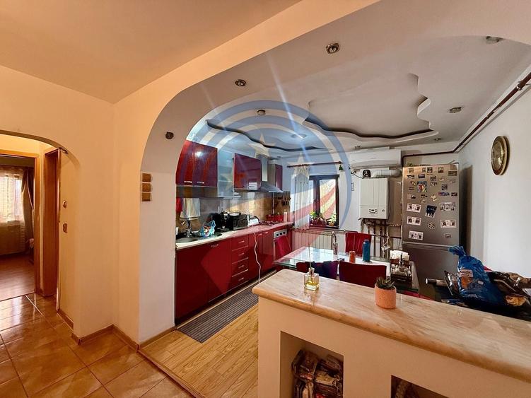 Apartament cu 2 camere decomandat, mobilat în 1 Mai