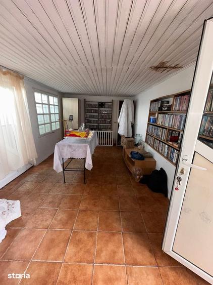 Casă cu 1 camere cu Teren 300 Mp în Central