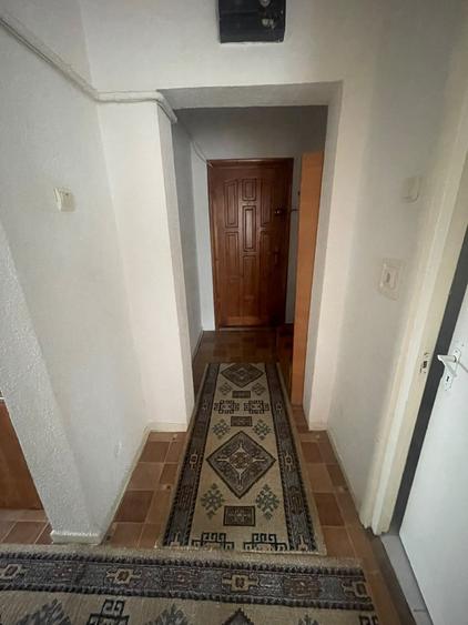 Apartament cu 2 camere decomandat în Mircea cel Bătrân