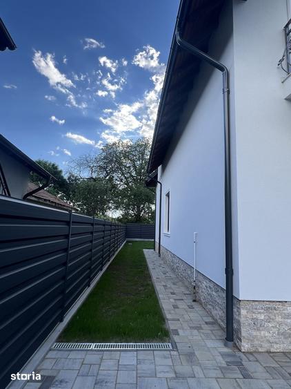 Casă cu 4 camere cu Teren 470 Mp în Cornu