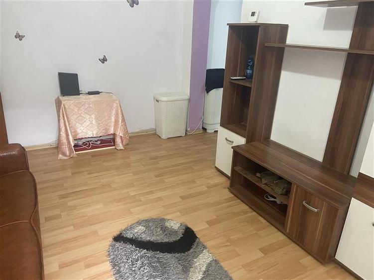 Apartament 2 camere , cartier Sud , et 2 4 , centrala termica proprie , mobilat - 3