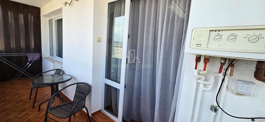 Apartament cu 2 camere decomandat în Est
