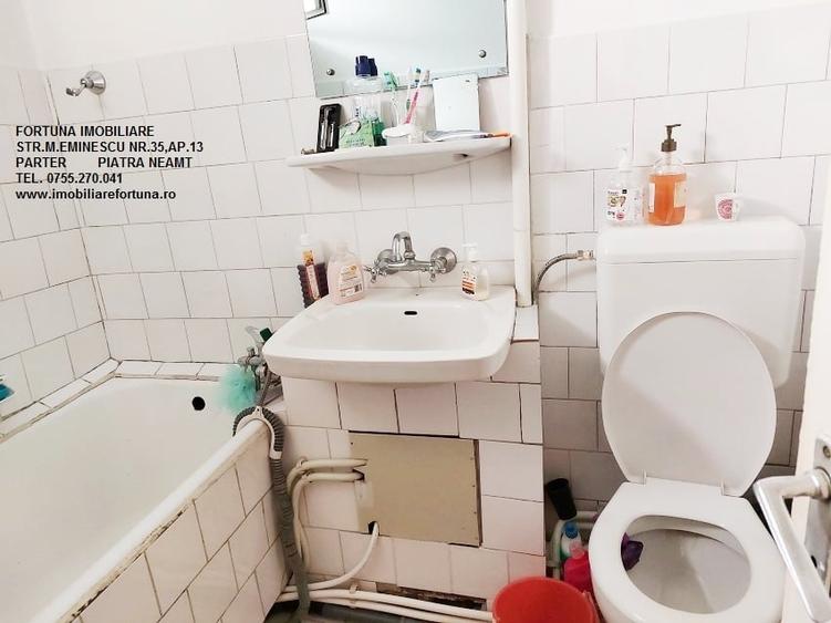 Apartament cu 3 camere semidecomandat în Mărăței