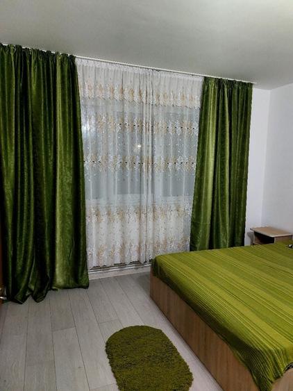 Apartament cu 2 camere semidecomandat în Micro 14