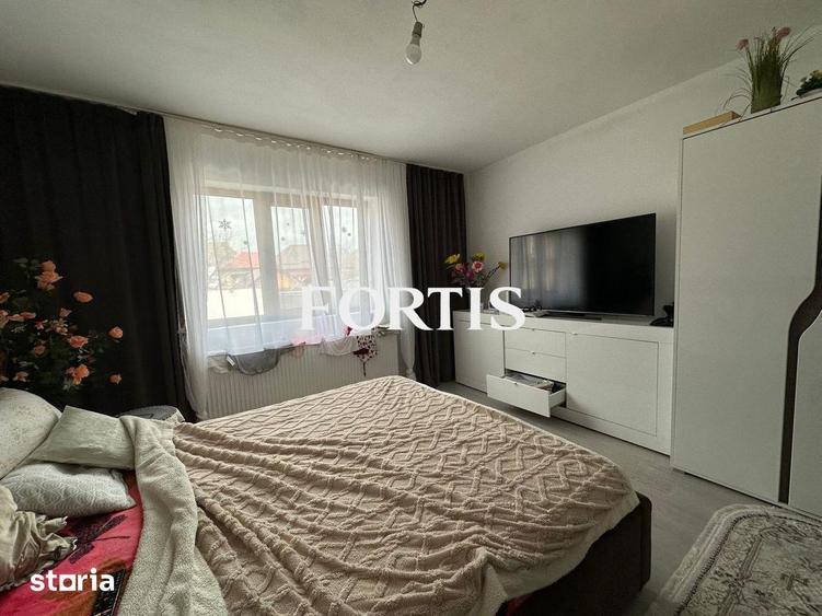 Casa de vanzare 3 camere in Fagaras, zona Campului - 3