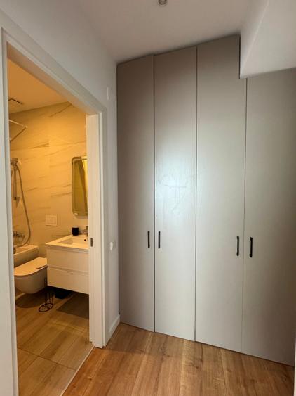 Apartament cu 2 camere decomandat în Sisești