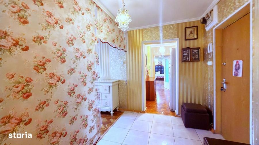 Apartament cu 4 camere, mobilat în Moșilor